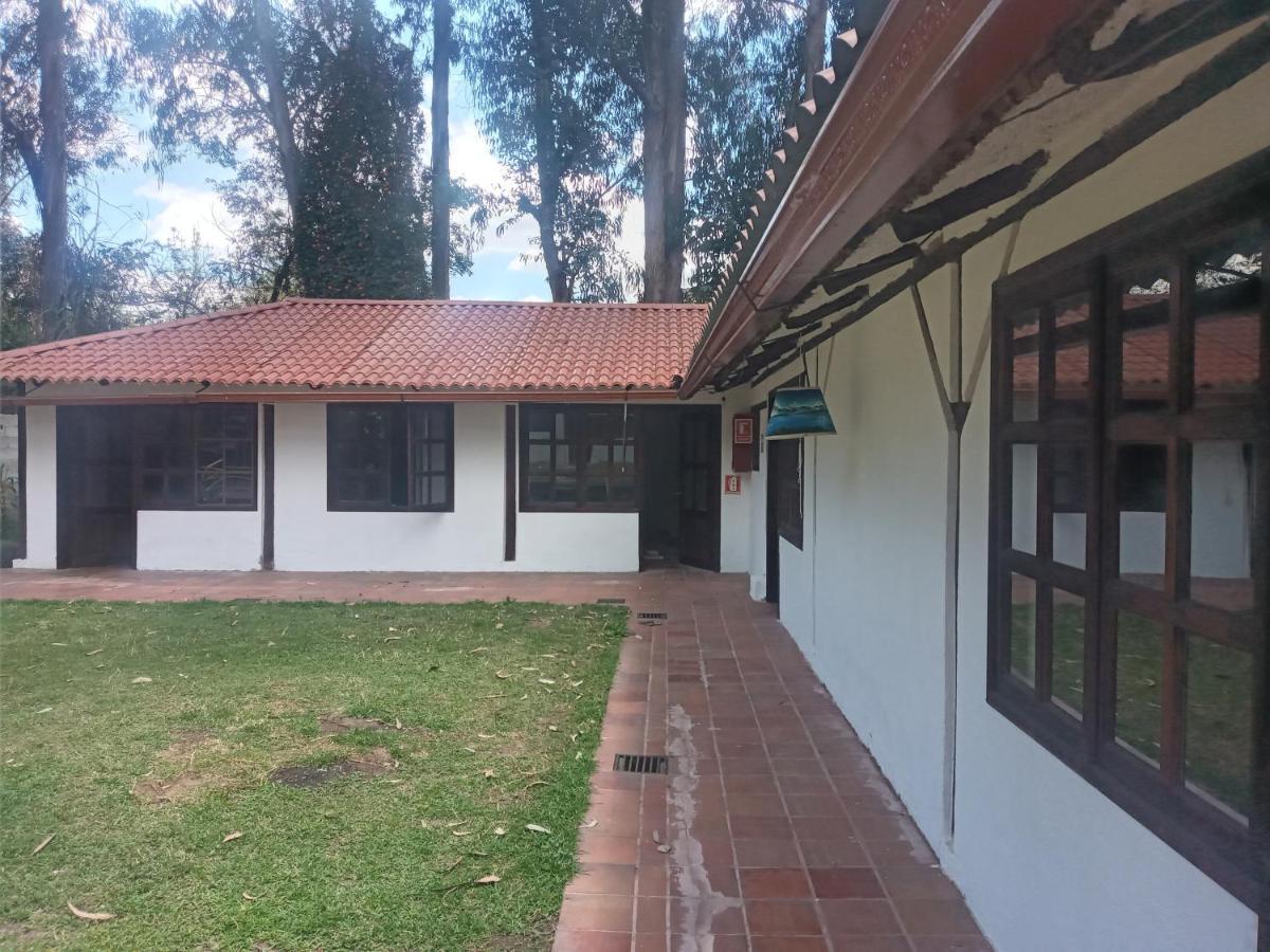 Quinta Los Eucaliptos Hotel Quito Luaran gambar