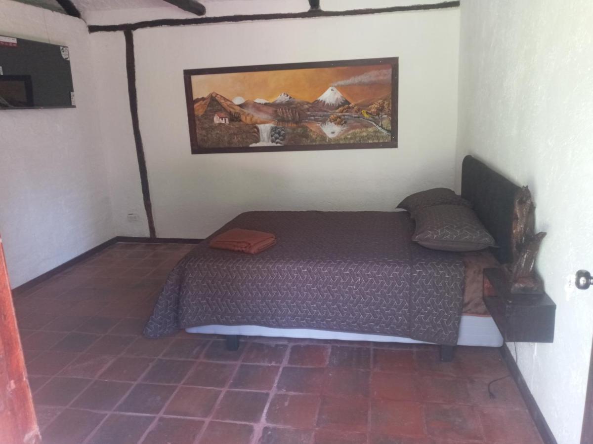 Quinta Los Eucaliptos Hotel Quito Luaran gambar