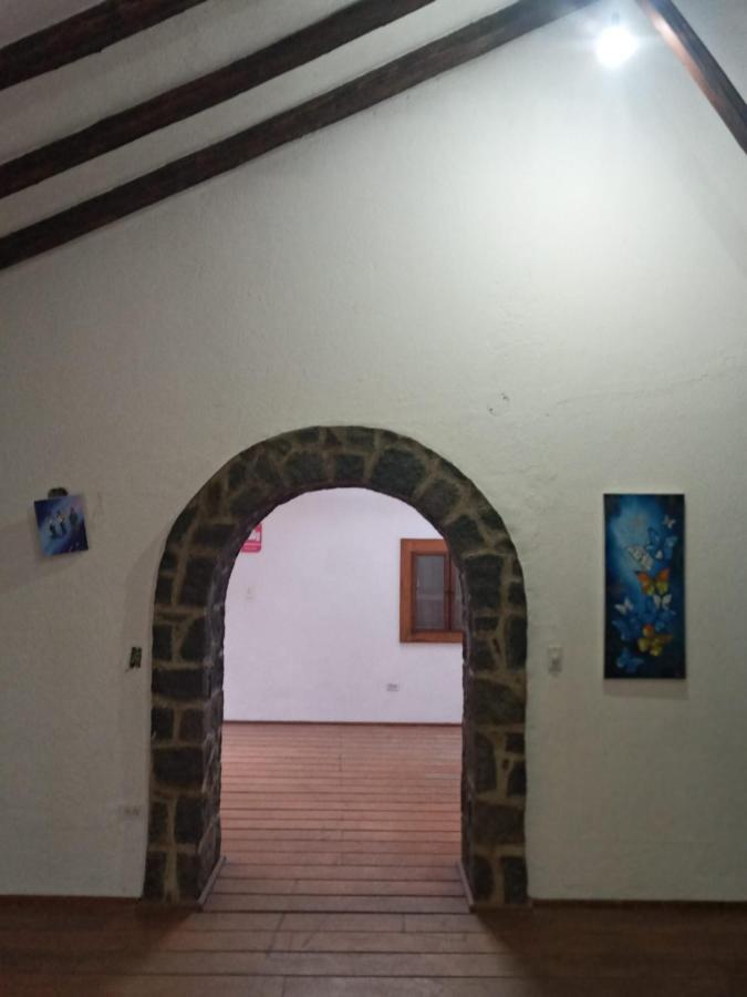 Quinta Los Eucaliptos Hotel Quito Luaran gambar